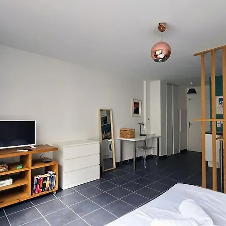 Bnbgones - Le Cosy Saint Louis - Metro Jean Mace Et Saxe Gambetta Apartment *